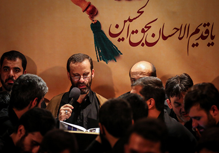 تصاویر/ مراسم شب های احیاء در هیئت عشاق الحسین(علیه السلام) تهران