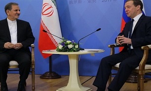 Iran, Russia, Others Discuss How to Divide Caspian oil Riches