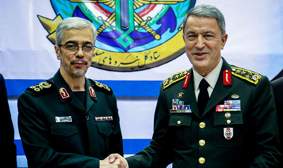 رئیس ستاد ارتش ترکیه با سرلشکر باقری دیدار کرد