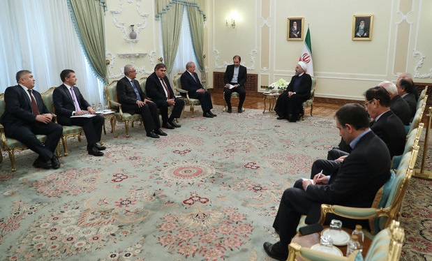 ایران از توسعه و تعمیق روابط دوجانبه با ازبکستان استقبال می کند