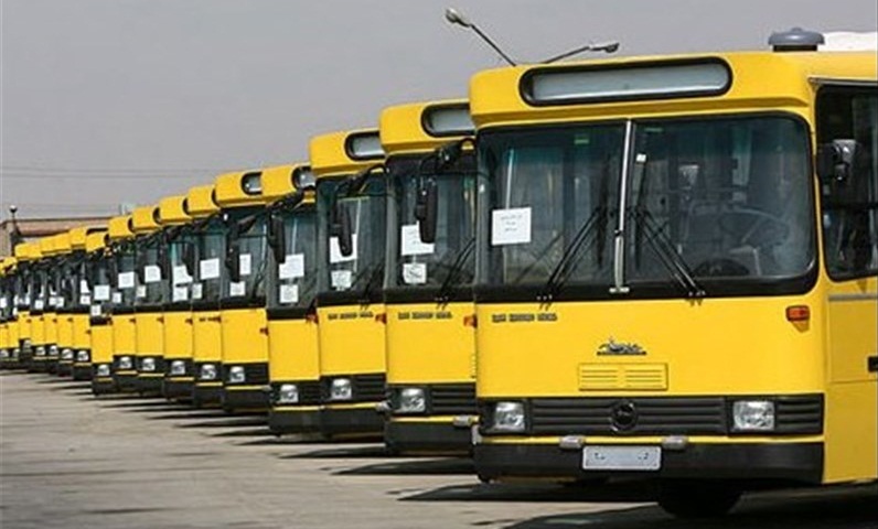 استقرار اتوبوس در محورهای مرزی جهت ارائه خدمت به زائران