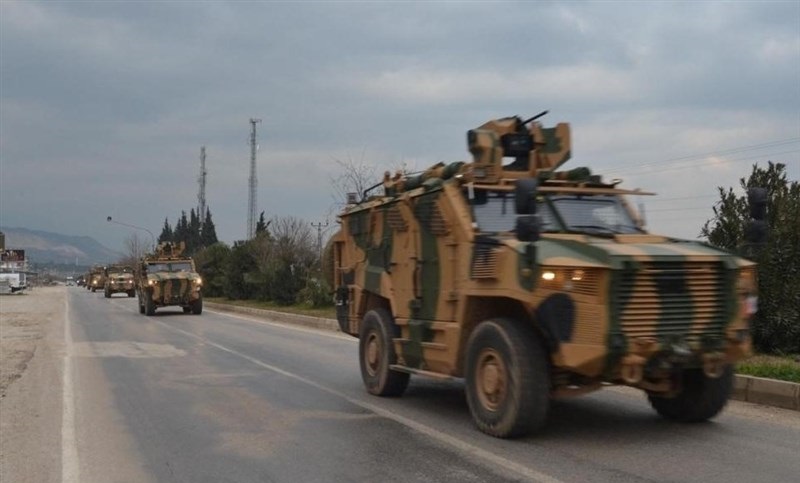 انتقال تجهیزات و نفرات نظامی ترکیه به مرز‌های سوریه