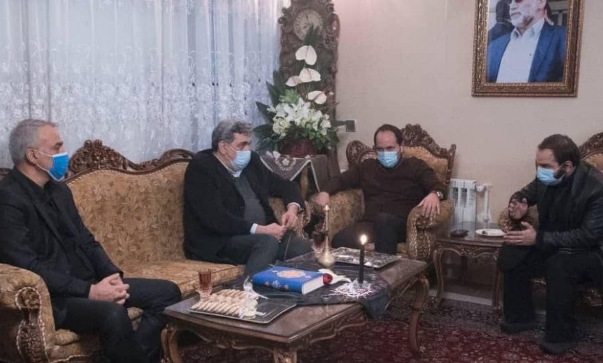دیدار شهردار تهران با خانواده شهید محسن فخری‌زاده