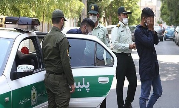 درگیری پلیس با سارقان مسلح در میرداماد/ دستگیری ۳ متهم و مجروحیت مأمور کلانتری