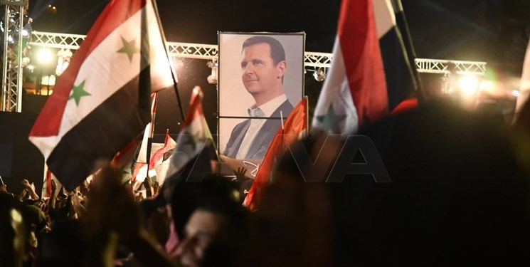 جشن و پایکوبی مردم سوریه با اعلام پیروزی بشار اسد در انتخابات+ تصاویر