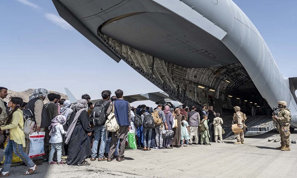 وضعیت بحرانی پناهجویان افغانستانی در آمریکا و اروپا