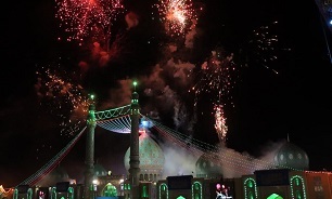 تصاویر/ نور افشانی مسجد مقدس جمکران در شب نیمه شعبان