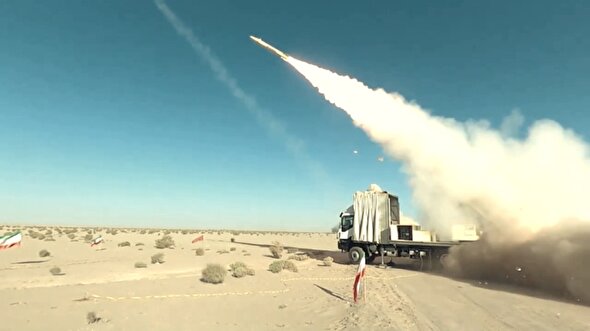 فیلم/ آزمایش موفقیت آمیز سامانه آموزشی موشک «فتح ۳۶۰»