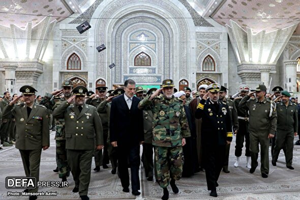 تصاویر/ مراسم تجدید میثاق فرماندهان و کارکنان ارتش با آرمان‌های امام راحل